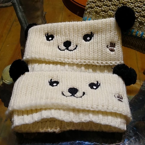 BearPaw Accessories - 2 Bear paw boot cuffs NWOT Boot Toppers